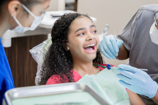 Best Emergency Dentist for Knocked-Out Tooth in Weatherby Lake, MO