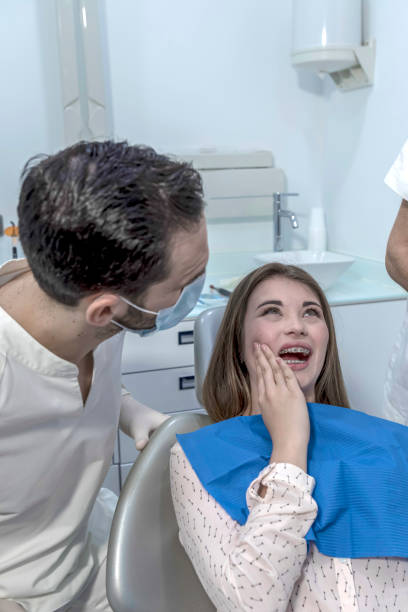 Best Urgent Dental Care for Toothache in Weatherby Lake, MO